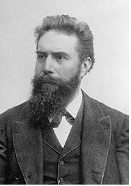 Wilhelm Conrad Röntgen (1845-1923) 
